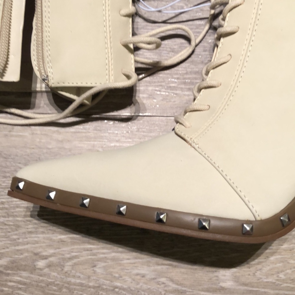 Charles by Charles David Duffy Boot CREAM COLOR SIZE 7 - Picture 5 of 7